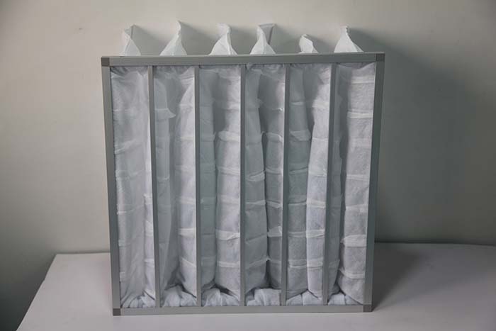 袋式初效空氣過濾器設(shè)計特點